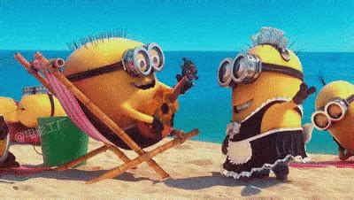 Minion Dance GIF - Minion Dance Beach - Discover & Share GIFs