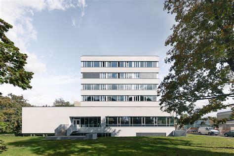 EBS – Electronic Based Systems Center by AllesWirdGut - Architizer