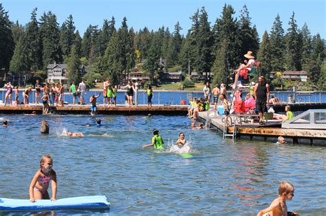 Pine Lake Park | Sammamish waterfront park with fields | City of Sammamish