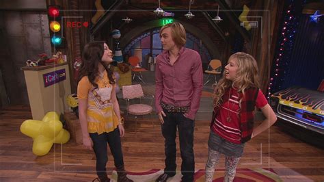 Watch iCarly Season 2 Episode 12: iRocked the Vote - Full show on CBS ...