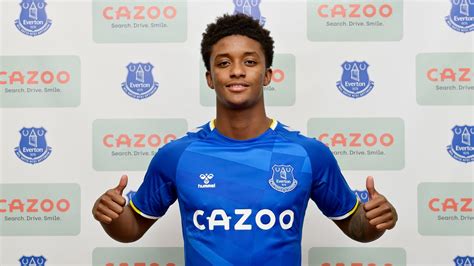 Everton transfer news: Demarai Gray joins Toffees for £1.7m after six ...