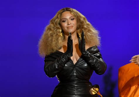 Beyoncé, Kendrick Lamar, Adele, Brandi Carlile Lead 2023 Grammy ...