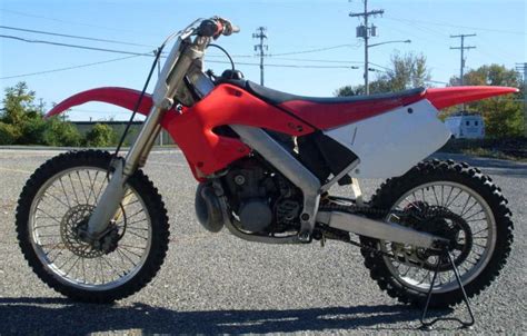 Buy 2001 HONDA CR250R 2-STROKE DIRT READY - GOOD RUNNING on 2040-motos