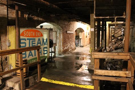 Underground tour in Seattle reveals an abandoned past. : r/AbandonedPorn