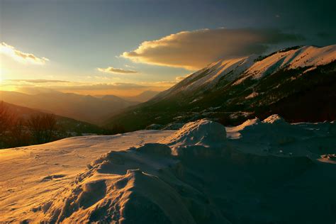 Wallpaper : winter, sunset, mountain, snow, mountains, clouds, Canon ...