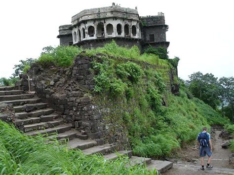 Daulatabad Fort, Aurangabad | Devgiri Fort History, Images