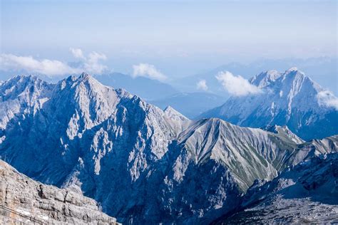 Tiroler Zugspitz Arena – Germany’s Highest Mountain from Austria