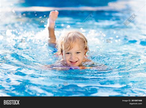 Child Learning Swim. Image & Photo (Free Trial) | Bigstock