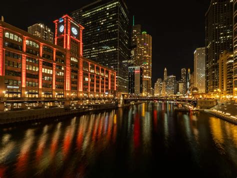 Chicago Night Tour - Chicago Photography School