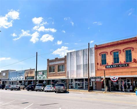 40 Fabulous Things to Do in Luling, Texas: What to See, Do, & Eat in ...