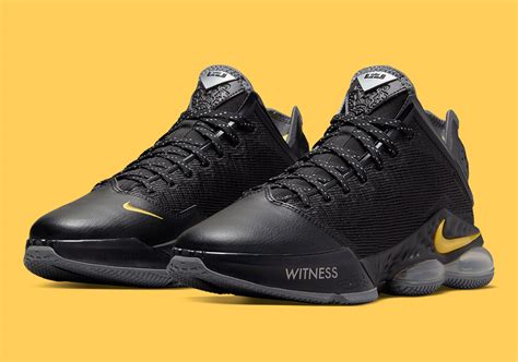 Nike LeBron 19 Low Black University Gold Smoke Grey DH1270-002 ...