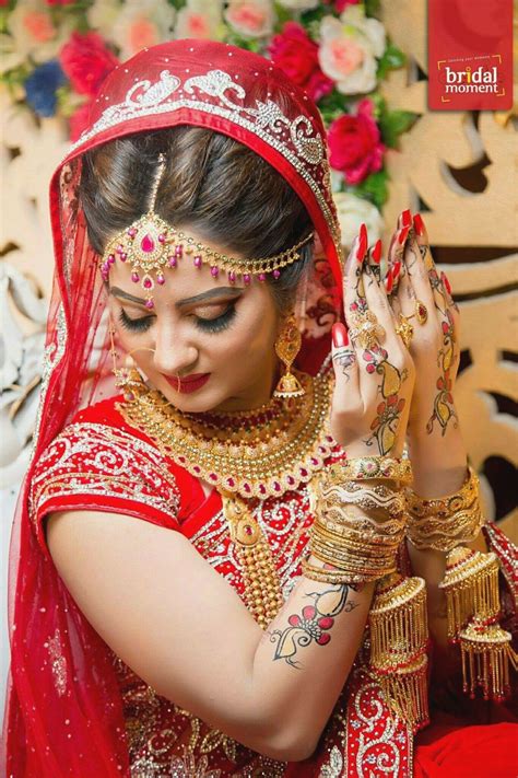 Pin by RAMESH KUMAR on Bride | Indian bride photography poses, Wedding ...