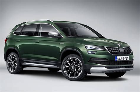 Skoda Karoq 2021 recensioni e giudizi a confronto sul nuovo suv