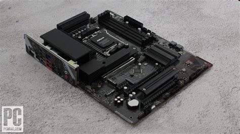 ASRock X670E PG Lightning Review | PCMag