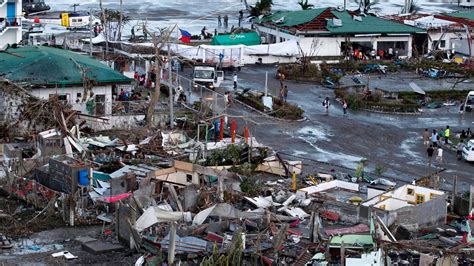 Official: Over 10,000 feared dead in Typhoon Haiyan