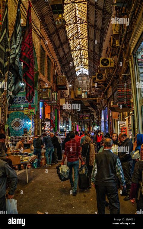 Grand bazaar iran hi-res stock photography and images - Alamy