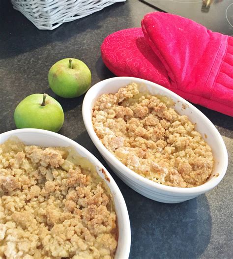 Quick and Easy Apple Crumble - Emma Victoria Stokes