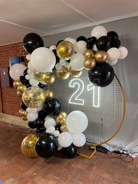 21st Birthday Party Balloon Garland Decor ideas | 21st birthday ...