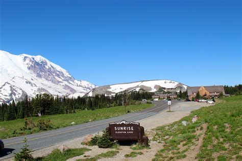 Famous Mount Rainier Sunrise Visitor Center Ideas