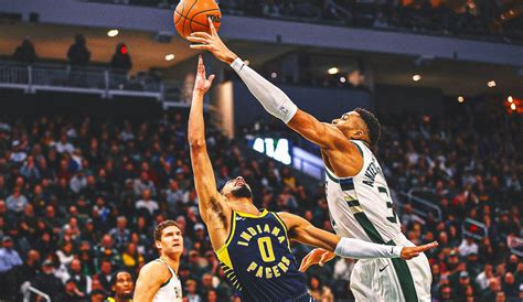 Giannis Antetokounmpo Breaks Franchise Record with 64-Point Performance ...