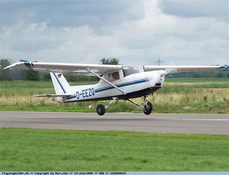 Highly modified Cessna 150 - AvCom