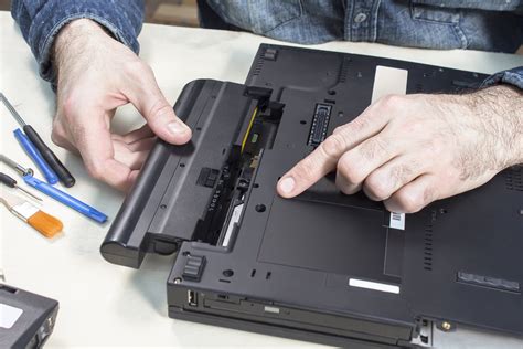 Laptop Battery Maintenance Tips - Micro Center