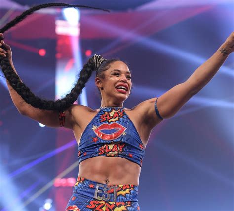 Sasha Banks vs. Bianca Belair Announced for WWE WrestleMania 37 | Flipboard