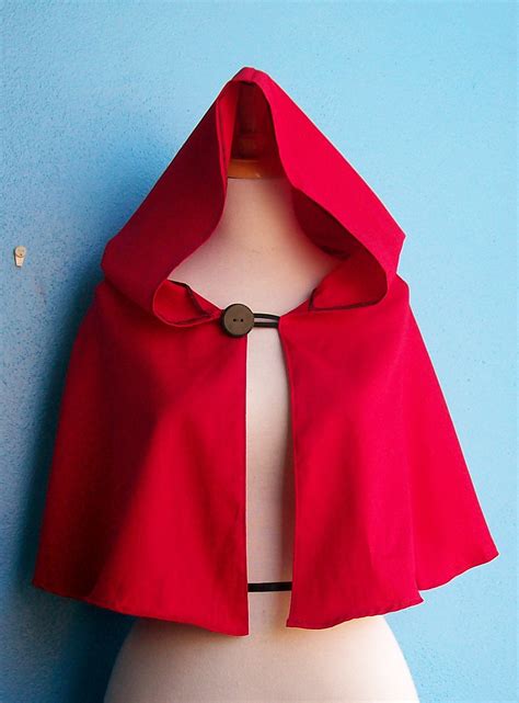 Little Red Riding Hood Cape – Sewing Projects | BurdaStyle.com