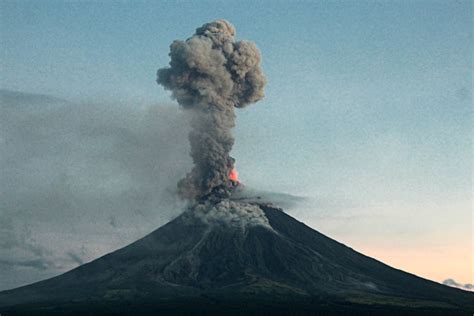 Mayon Volcano Eruption 2022