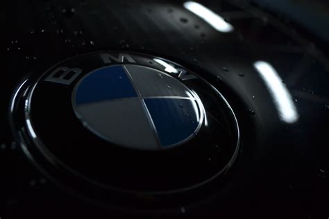 BMW emblem, BMW, 525d, symbols, blue HD wallpaper | Wallpaper Flare