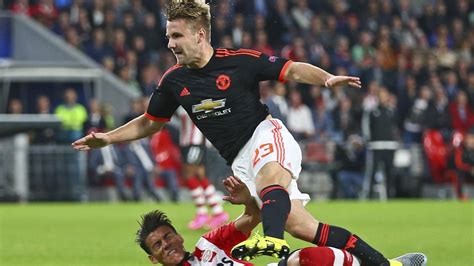 Luke Shaw injury update