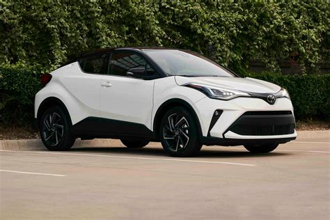 2022 Toyota C-HR Prices, Reviews, and Pictures | Edmunds