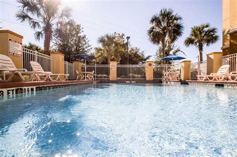 Comfort Suites Orlando Airport in Orlando, FL - (407) 812-9...