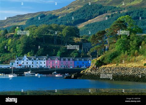 Portree harbour Isle of Skye Scotland Stock Photo - Alamy