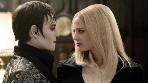 ดูหนังออนไลน์ ดูหนังฟรี เรื่อง Dark Shadows (2012) แวมไพร์มึนยุค