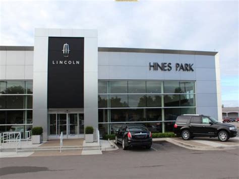 Hines Park Lincoln car dealership in Plymouth, MI 48170 | Kelley Blue Book