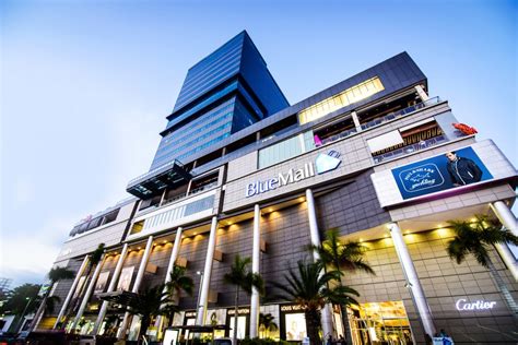 Inauguran centro de eventos y convenciones en Blue Mall