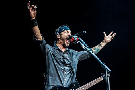 Godsmack, Staind Announce 2023 Tour - Pop Culture Madness Network News