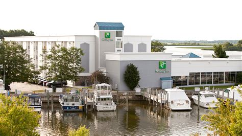 Holiday Inn Grand Haven Waterfront- First Class Spring Lake, MI Hotels ...