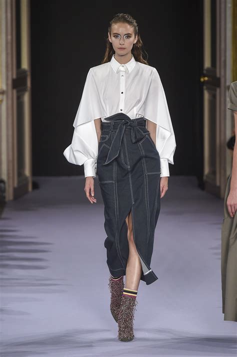 Talbot Runhof Spring 2019 Ready-to-Wear Fashion Show | Runway fashion ...