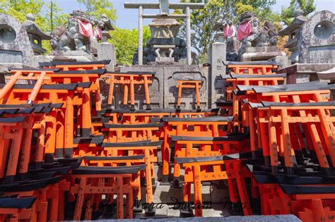 Fushimi Inari Taisha: Climbing Mt.Inari (2020) In Kyoto - Japan.