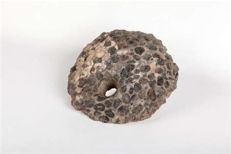 Quern stone - 100 Objects That Made Kent