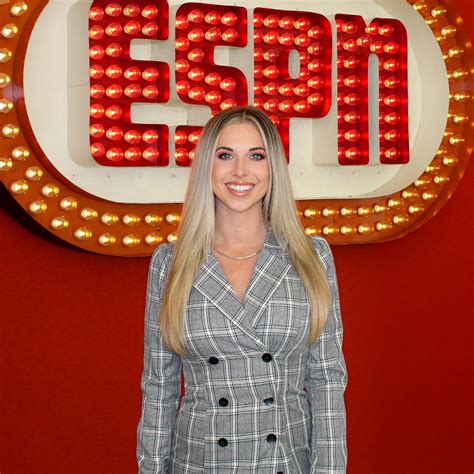 Meet Erin Dolan, the stunning ESPN betting analyst who has TV viewers ...