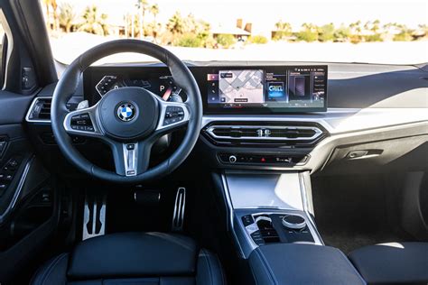 Bmw 330i 2024 Interior