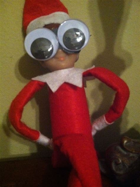 Funny elf | Elf on the shelf, Elf, Christmas elf