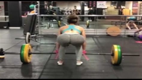 She was asked to leave the gym because her outfit was inappropriate and ...