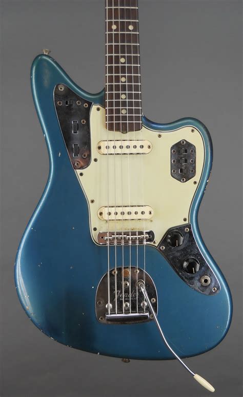 Guitars-A-Go-Go: 1965 Fender Jaguar (Lake Placid Blue)