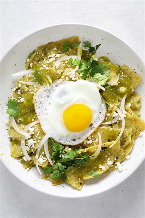 Authentic Chilaquiles Verde Recipe | Bryont Blog