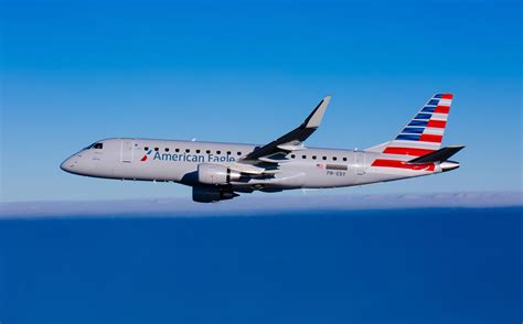 American Airlines E175 Fleet Tops 100 - Embraer