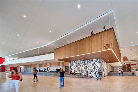 Lake Highlands High School | HKS Architects